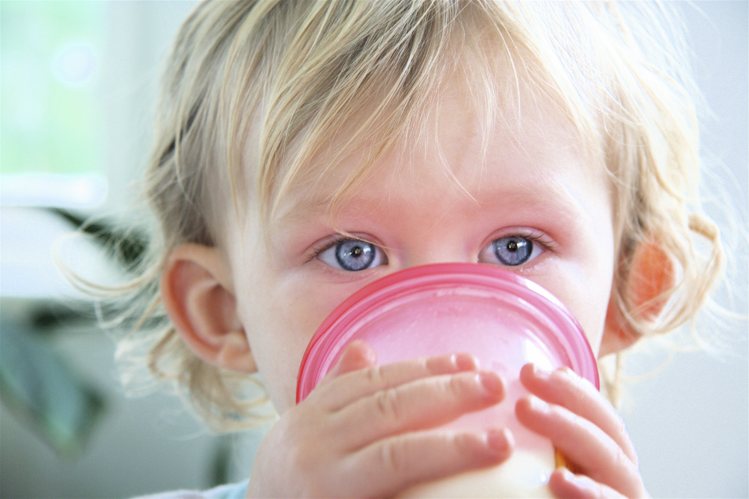 शिशु में आहार से एलर्जी - बचाव, कारण और इलाज food allergy in children